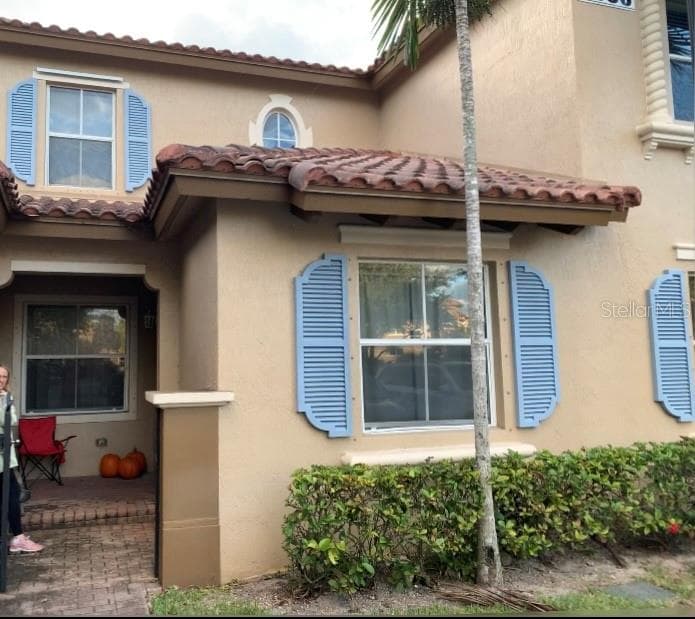 2880 HIDDEN HILLS ROAD UNIT 805