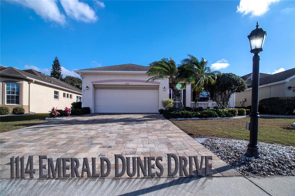 1114 EMERALD DUNES DRIVE SUN CITY CENTER, FL 33573