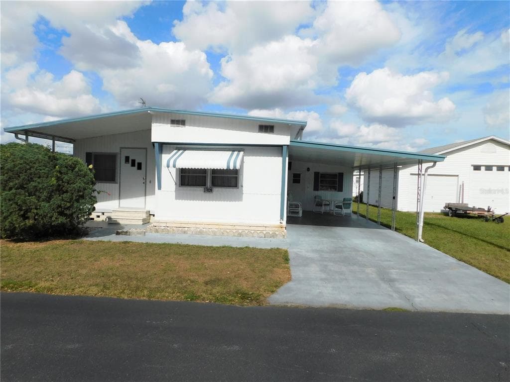 37039 KAREN AVENUE ZEPHYRHILLS, FL 33542