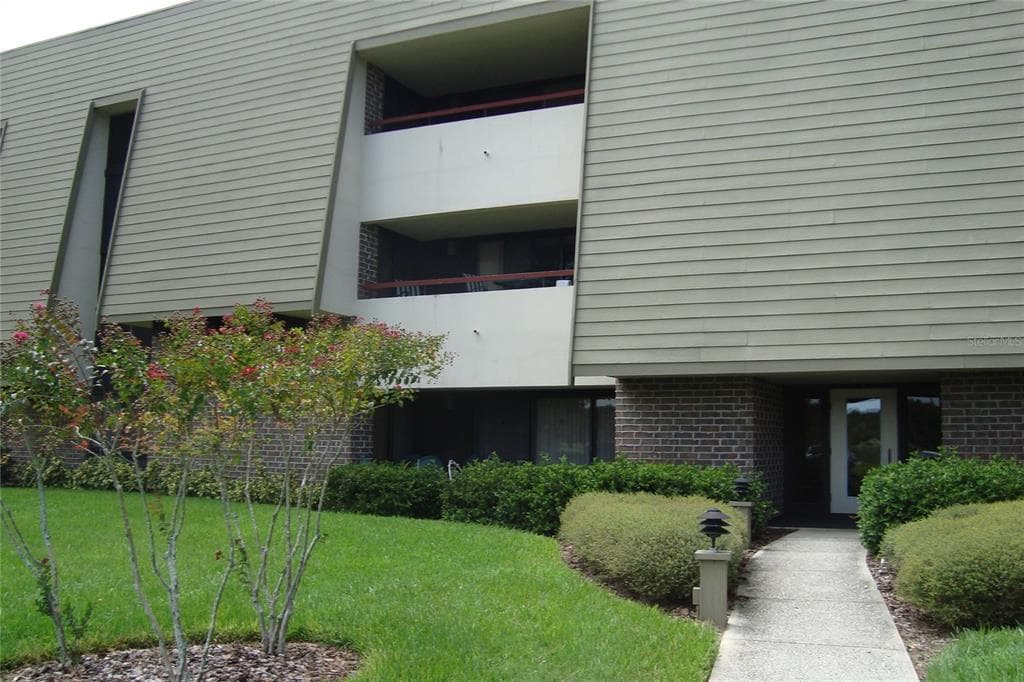 36750 US HIGHWAY 19 N UNIT 4-225 PALM HARBOR, FL 34684