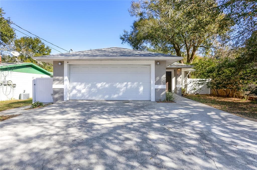 448 MAPLEWAY SAFETY HARBOR, FL 34695