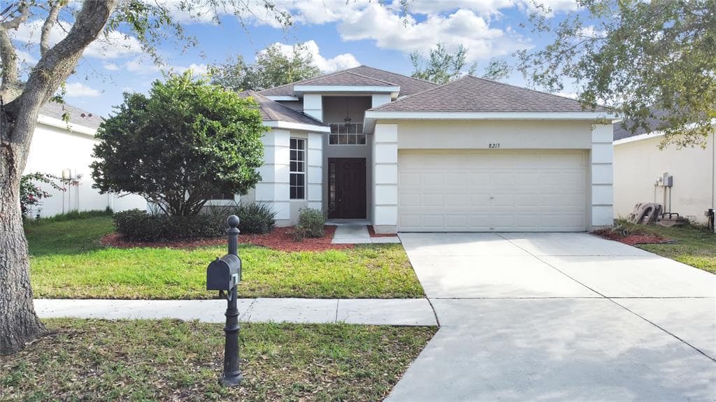 8213 CYPRESS BREEZE WAY TAMPA, FL 33647