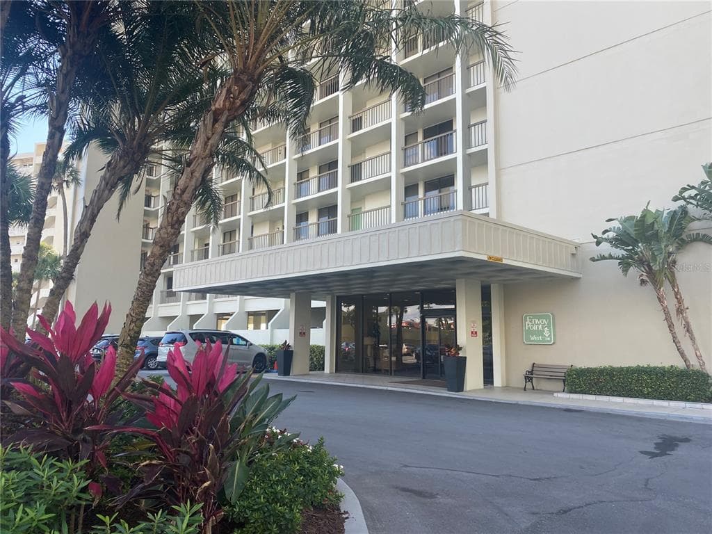 7100 SUNSET WAY UNIT 1006 ST PETE BEACH, FL 33706