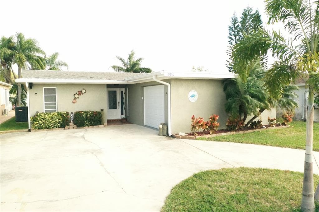 4916 POMPANO DRIVE