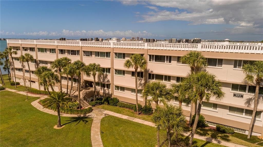 100 BLUFF VIEW DRIVE UNIT 308B BELLEAIR BLUFFS, FL 33770