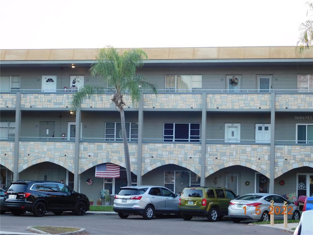 2462 BRAZILIA DRIVE UNIT 64