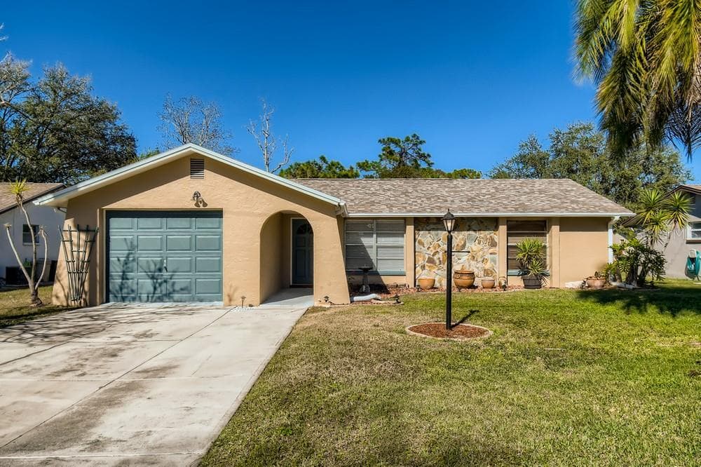 8317 NEEDLES DRIVE HUDSON, FL 34667
