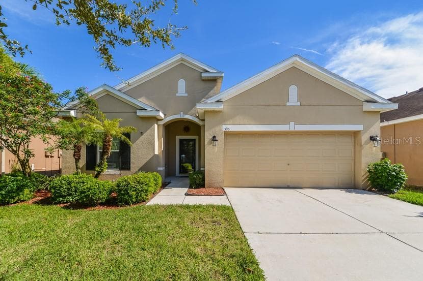 715 FERN LEAF DRIVE RUSKIN, FL 33570