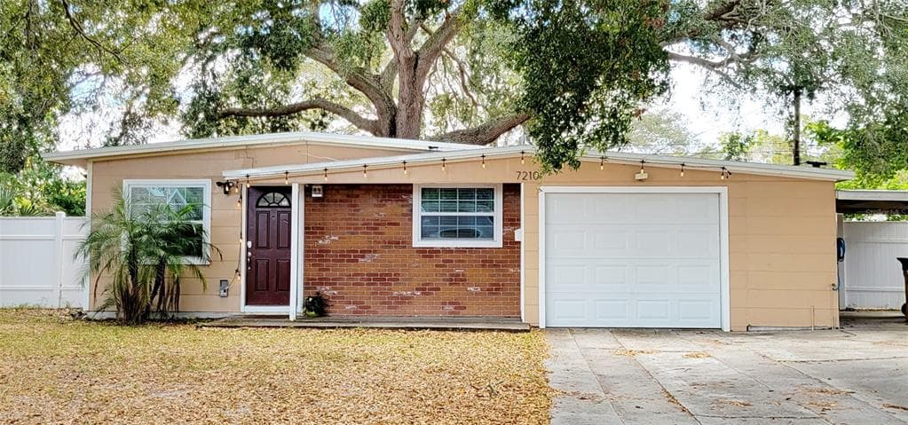 7210 15TH STREET N ST PETERSBURG, FL 33702