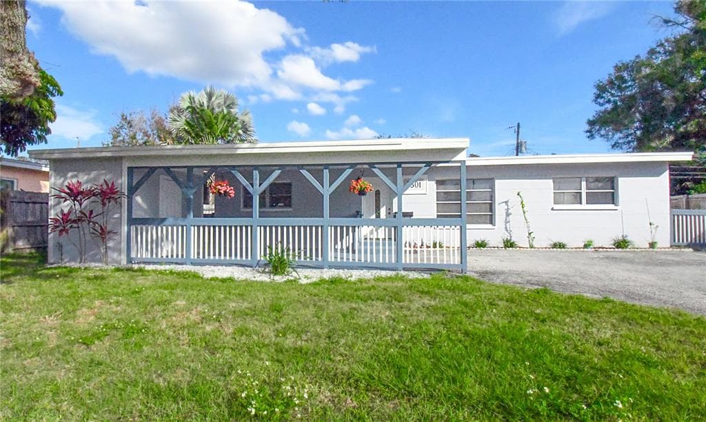 3301 70TH LANE N ST PETERSBURG, FL 33710