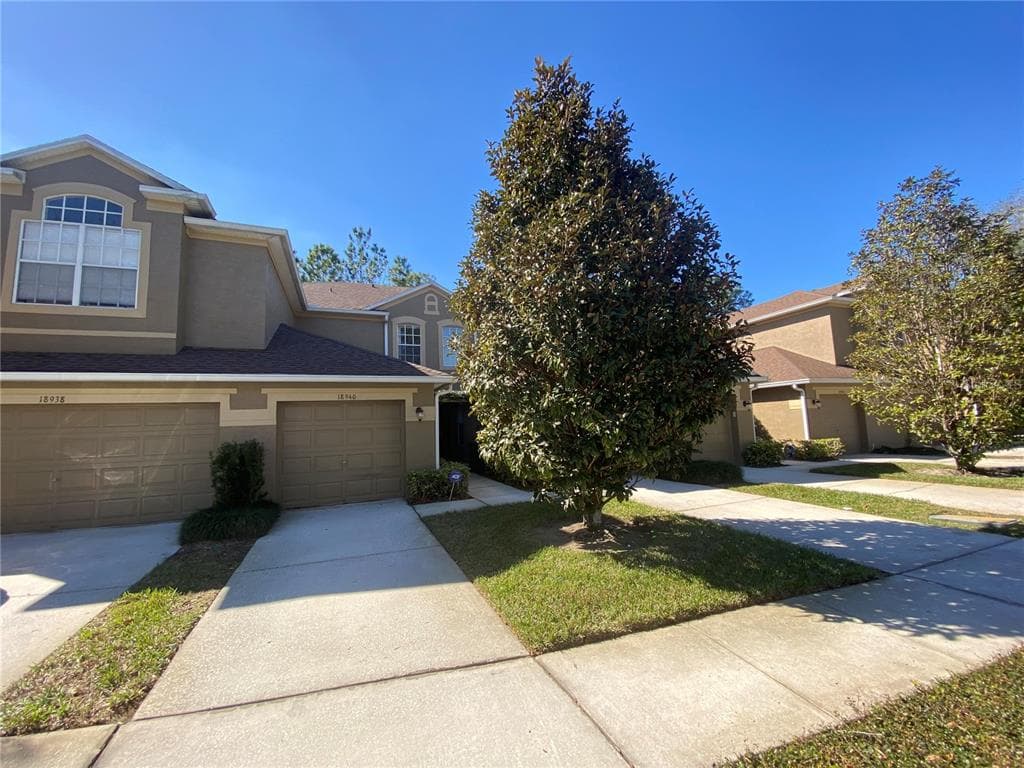 18940 DUQUESNE DRIVE TAMPA, FL 33647
