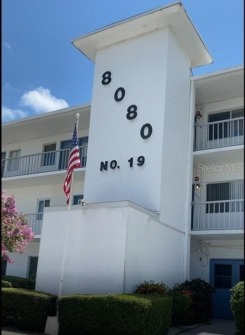 8080 112TH STREET UNIT 206 SEMINOLE, FL 33772