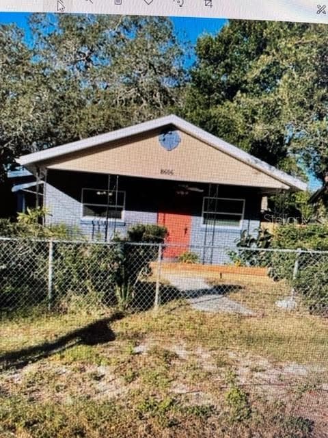 8606 N 9TH STREET TAMPA, FL 33604