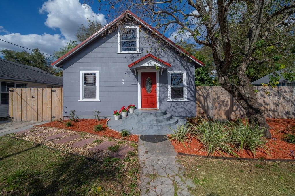 108 E FLORA STREET TAMPA, FL 33604