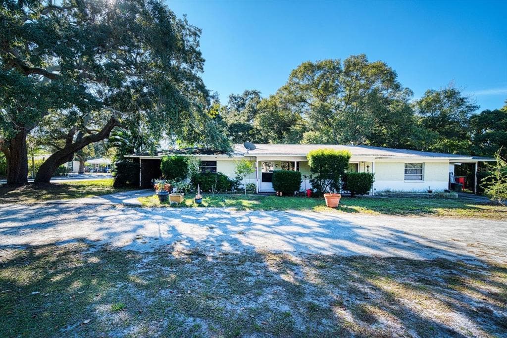 1764 S DR MARTIN LUTHER KING JR AVENUE CLEARWATER, FL 33756