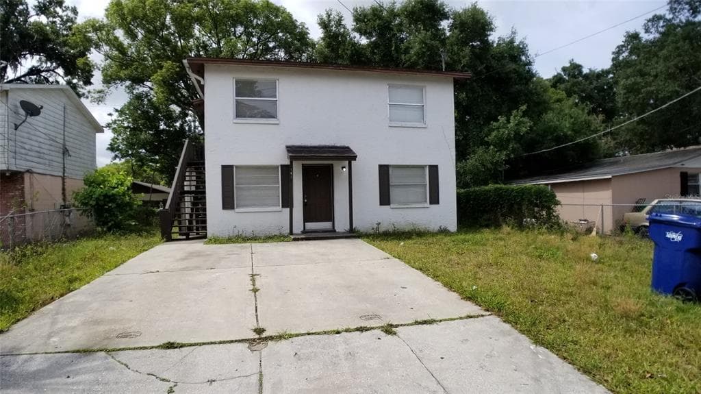 1413 E HOLLAND AVENUE TAMPA, FL 33612