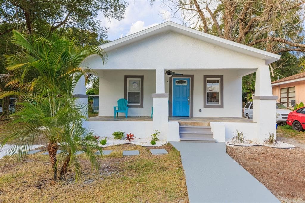 502 E CLUSTER AVENUE TAMPA, FL 33604