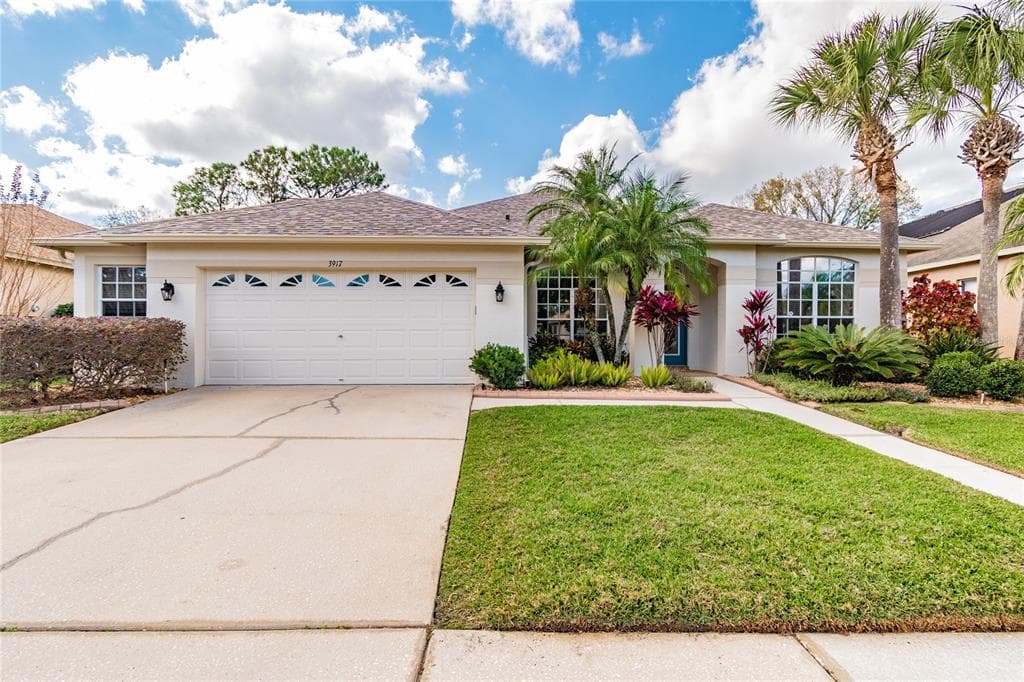 3917 CHAUCER WAY LAND O LAKES, FL 34639