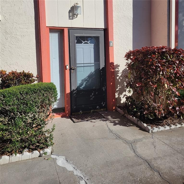 1635 58TH TERRACE S UNIT 7 ST PETERSBURG, FL 33712