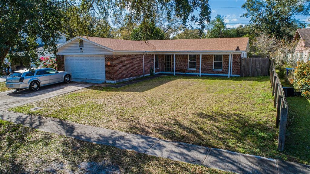 1715 LOWRY AVENUE LAKELAND, FL 33801