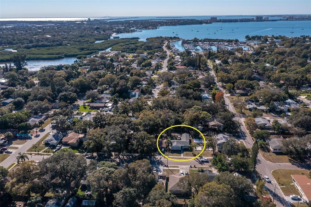 4554 25TH AVENUE S ST PETERSBURG, FL 33711