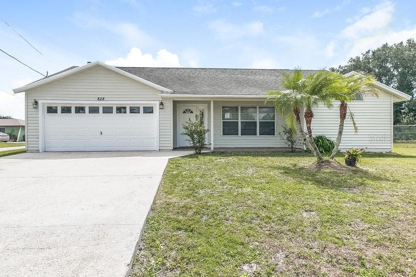 828 NELSON DRIVE KISSIMMEE, FL 34758