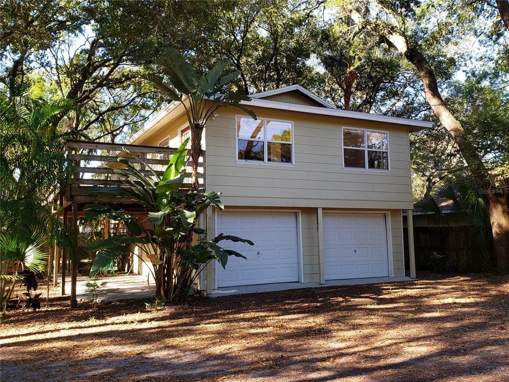 3136 DUANE AVENUE OLDSMAR, FL 34677