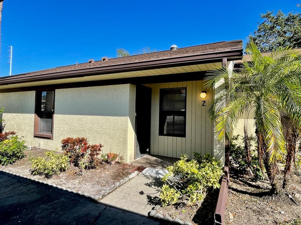 1355 POWDERPUFF DRIVE UNIT 902 DUNEDIN, FL 34698