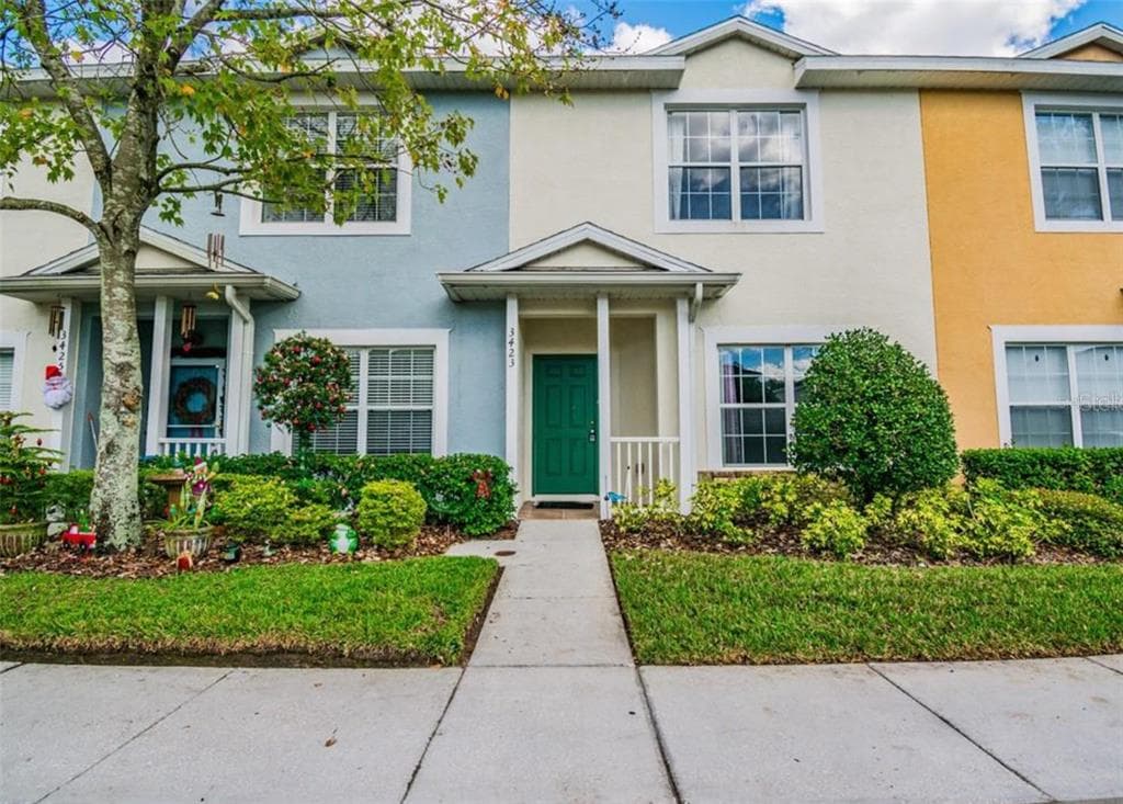 3423 HIGH HAMPTON CIRCLE TAMPA, FL 33610