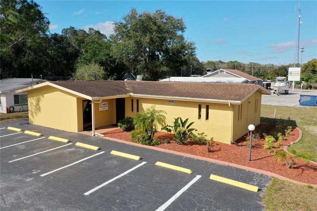 2401 GRAND BOULEVARD HOLIDAY, FL 34690