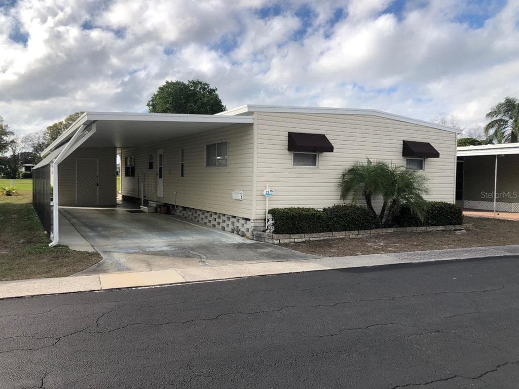 23 THATCH PALM STREET E LARGO, FL 33770