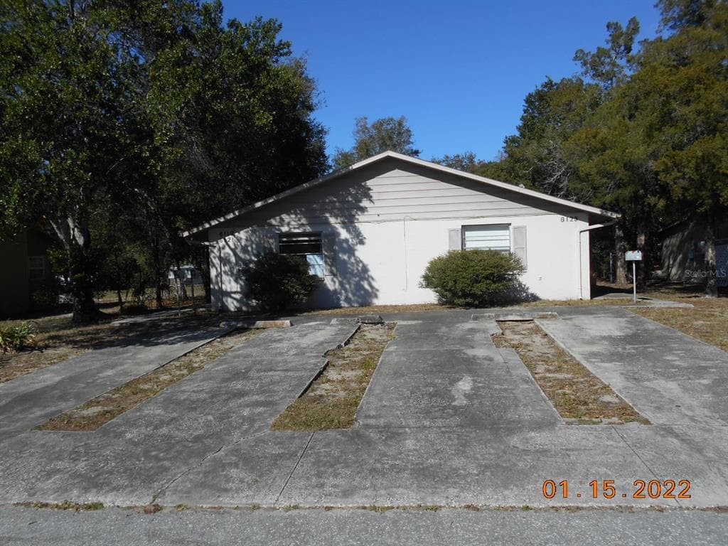 6119,6121,6123 MONTANA AVENUE NEW PORT RICHEY, FL 34653