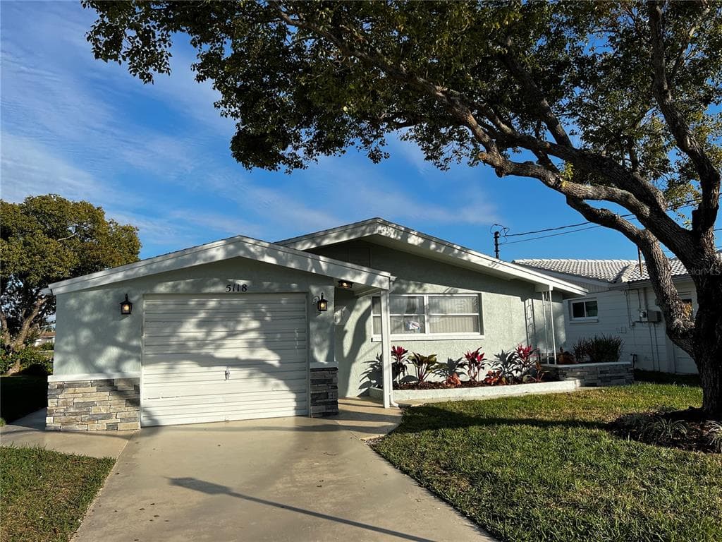 5118 BONITO DRIVE NEW PORT RICHEY, FL 34652