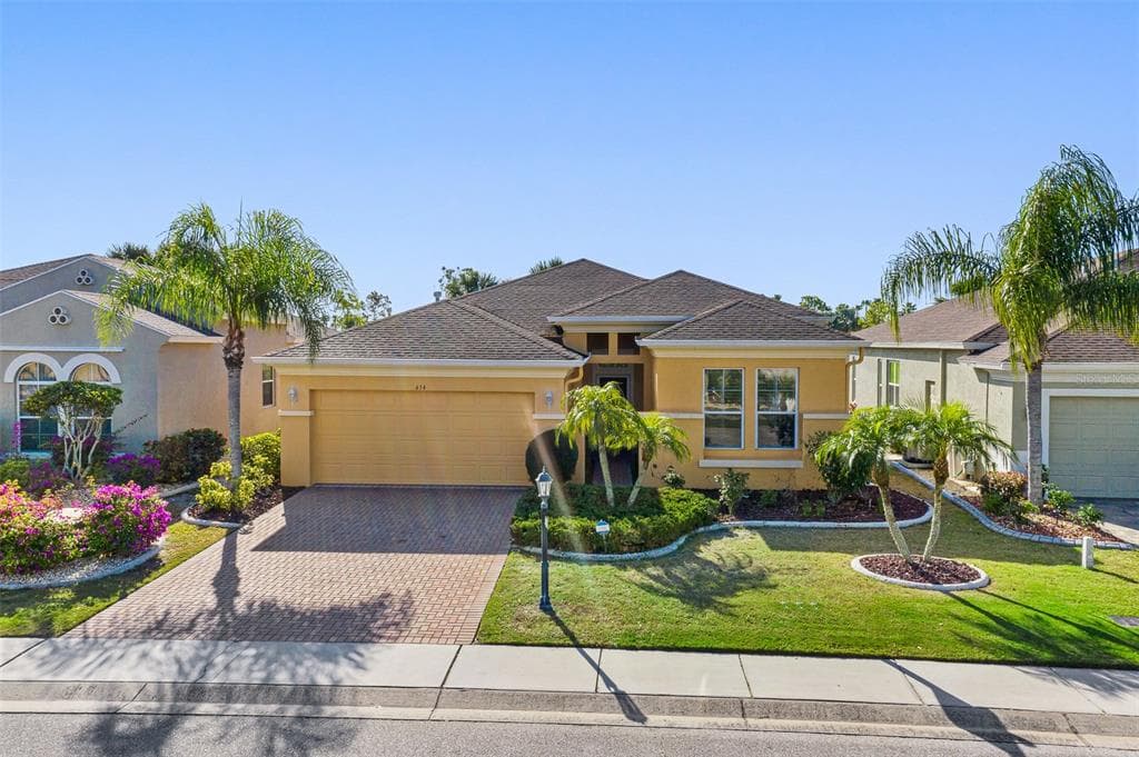 434 NOBLE FAIRE DRIVE SUN CITY CENTER, FL 33573