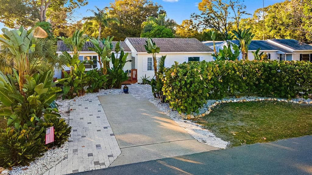 1407 59TH STREET S GULFPORT, FL 33707