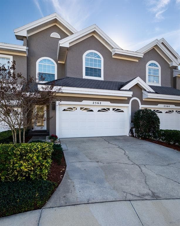 2562 EAGLES CROSSING DRIVE