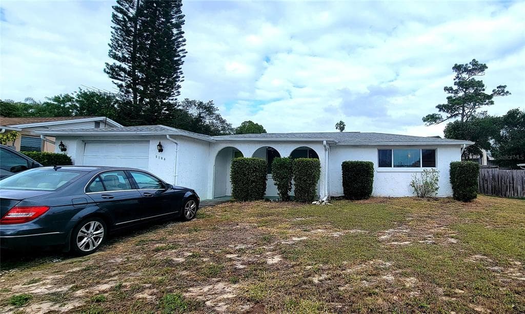 5164 GREENWOOD STREET NEW PORT RICHEY, FL 34653