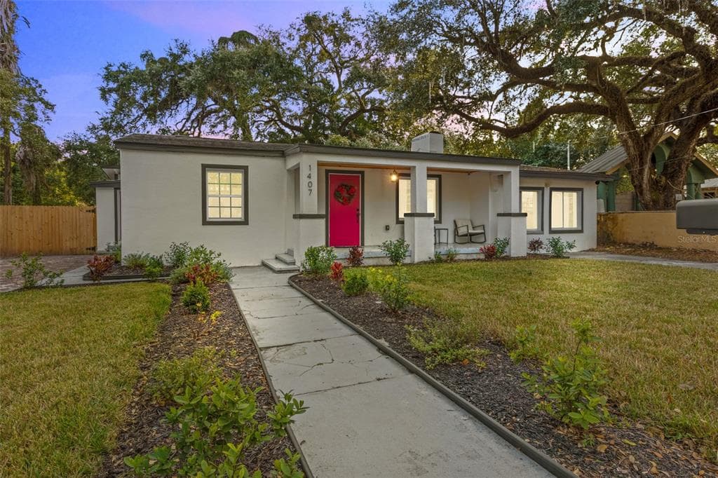 1407 E NORTH BAY STREET TAMPA, FL 33603