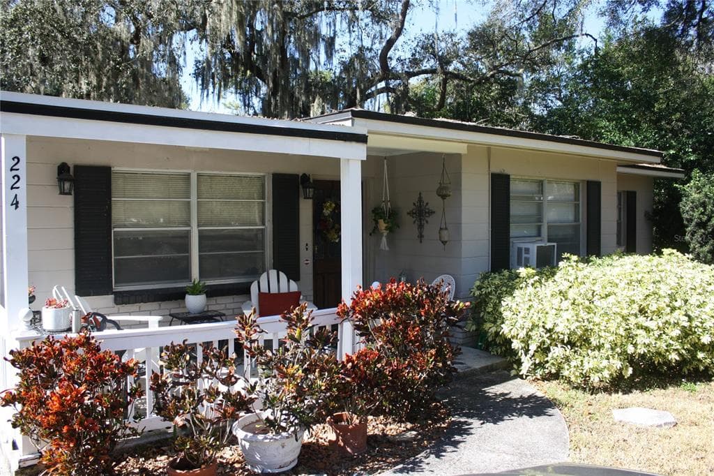 224 INVERNESS AVENUE TEMPLE TERRACE, FL 33617