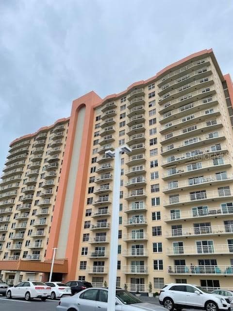 4900 BRITTANY UNIT 410 ST PETERSBURG, FL 33715