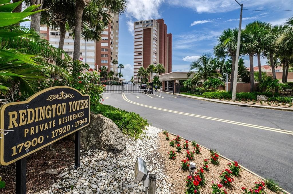 17900 GULF BOULEVARD UNIT PH-B REDINGTON SHORES, FL 33708