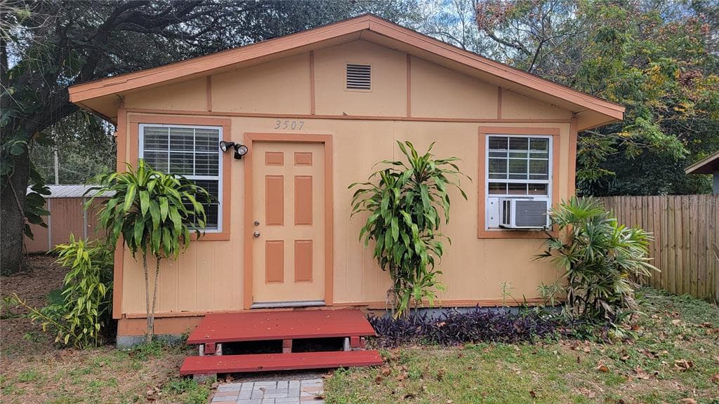 3507 N 72ND STREET TAMPA, FL 33619