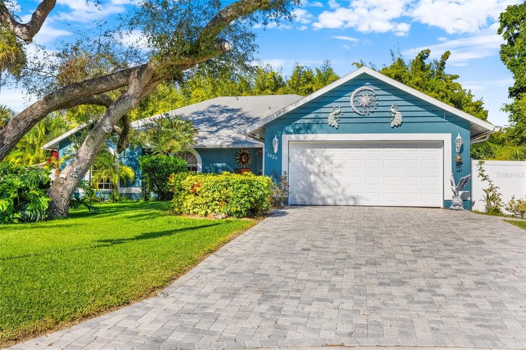 3924 39TH CIRCLE S