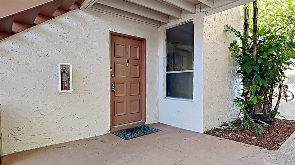 542 ORANGE DRIVE UNIT 14 ALTAMONTE SPRINGS, FL 32701