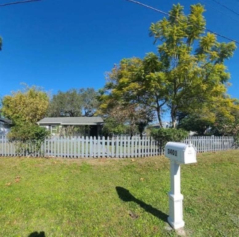 3401 W PAXTON AVENUE TAMPA, FL 33611