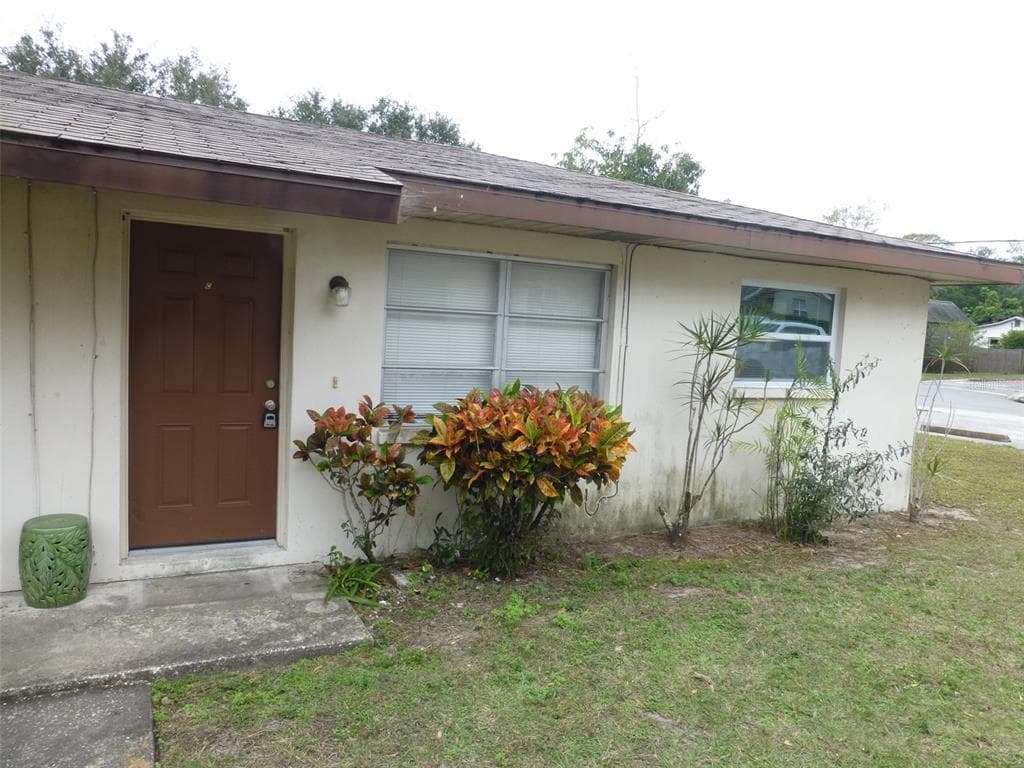 266 2ND STREET SW LARGO, FL 33770