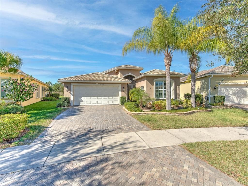 16135 CAPE CORAL DRIVE WIMAUMA, FL 33598