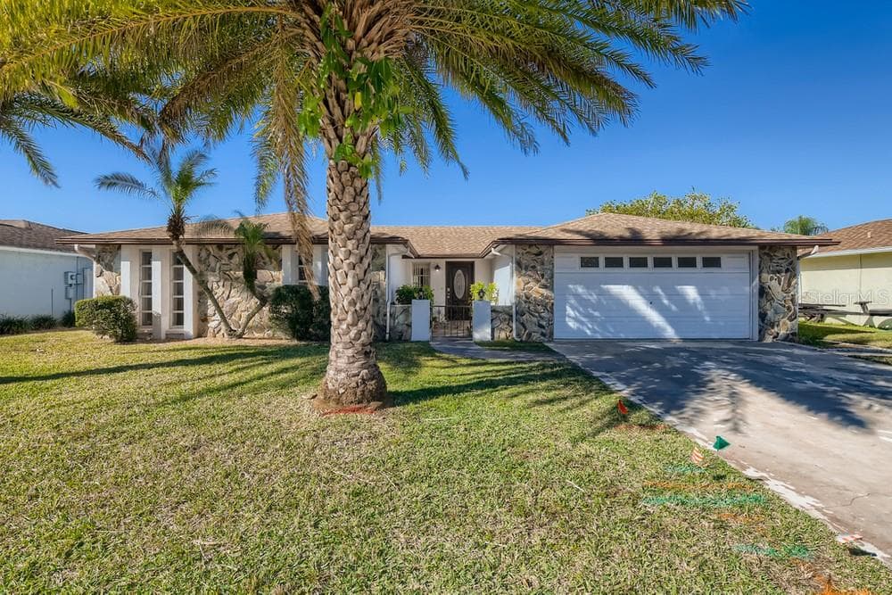 9821 ISLAND HARBOR DRIVE PORT RICHEY, FL 34668
