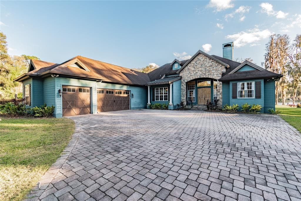 21444 HOPSON ROAD LAND O LAKES, FL 34638