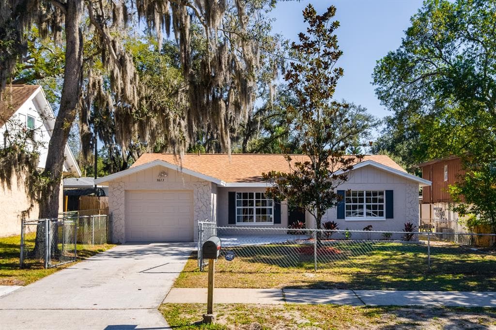 9613 N 46TH STREET TAMPA, FL 33617